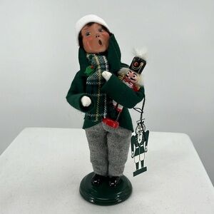 Byers Choice Caroler Boy with Nutcracker SIGNED LE 8/100 9” 2012 466E